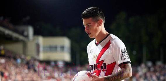 拉齐奥正在评估引进J罗的可能性 愿给400万年薪 拉齐奥正在评估引进J罗的可能性 愿给400万年薪