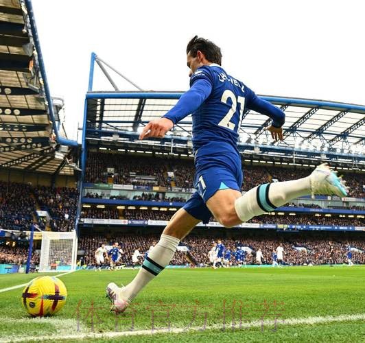 奇尔维尔晒蓝军球员庆祝照:这支球队真棒! 奇尔维尔晒蓝军球员庆祝照:这支球队真棒!